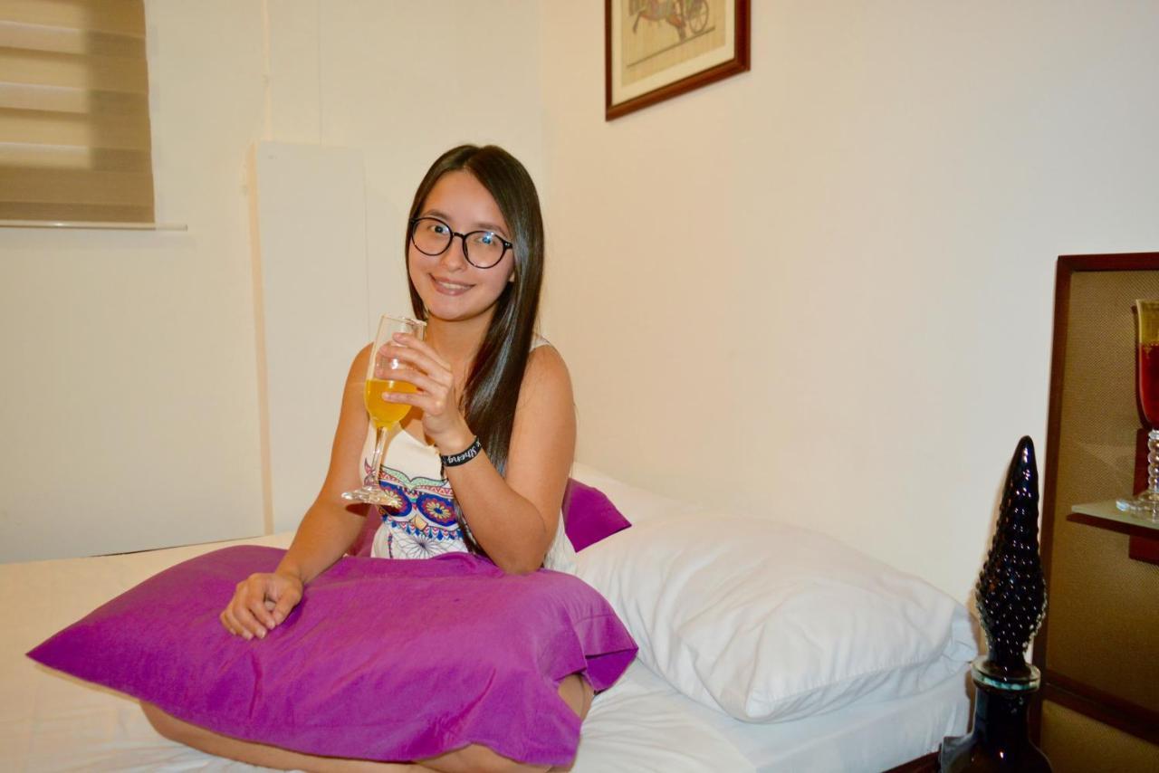 Hostal Villa 97 Гуаякиль Экстерьер фото