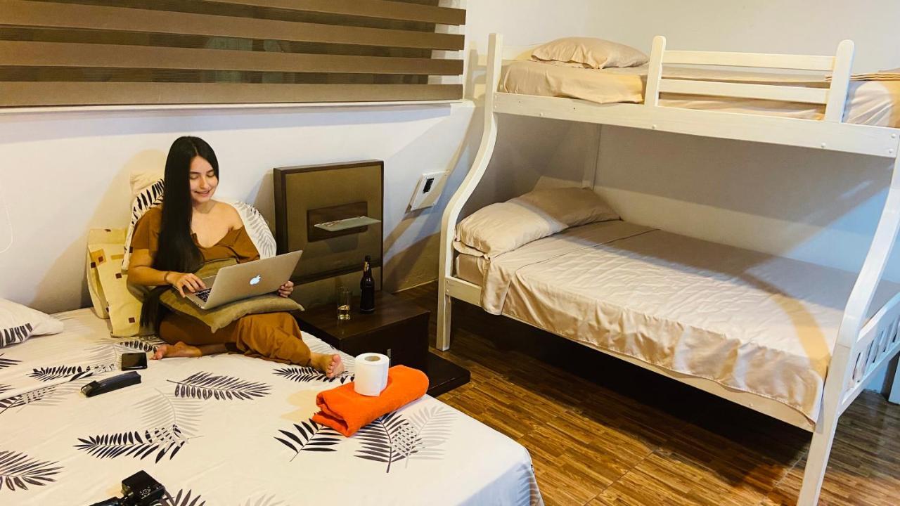 Hostal Villa 97 Гуаякиль Экстерьер фото